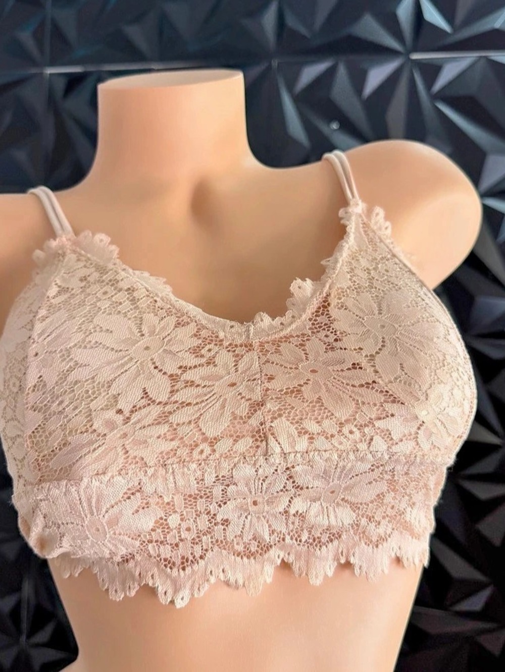 🔥Floral Lace Bandeau in Pink Like New